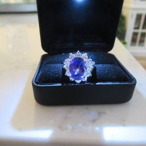 Woman's Ring